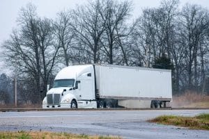 Semi-Trucks Should Have Side Underride Guards